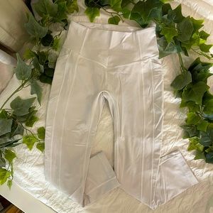 White Lululemon Leggings
